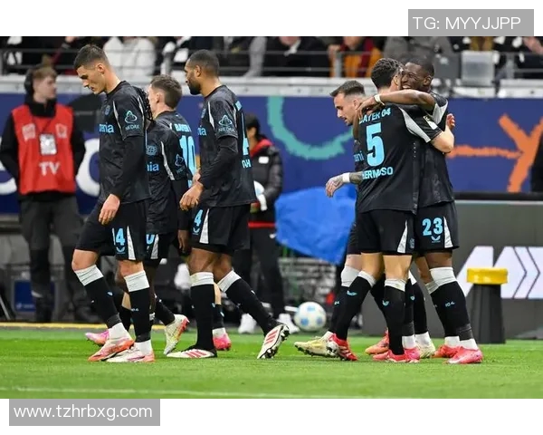 多特蒙德凭借胜利超越勒沃库森,勇夺德甲次席位置 多特蒙德凭借胜利超越勒沃库森,勇夺德甲次席位置